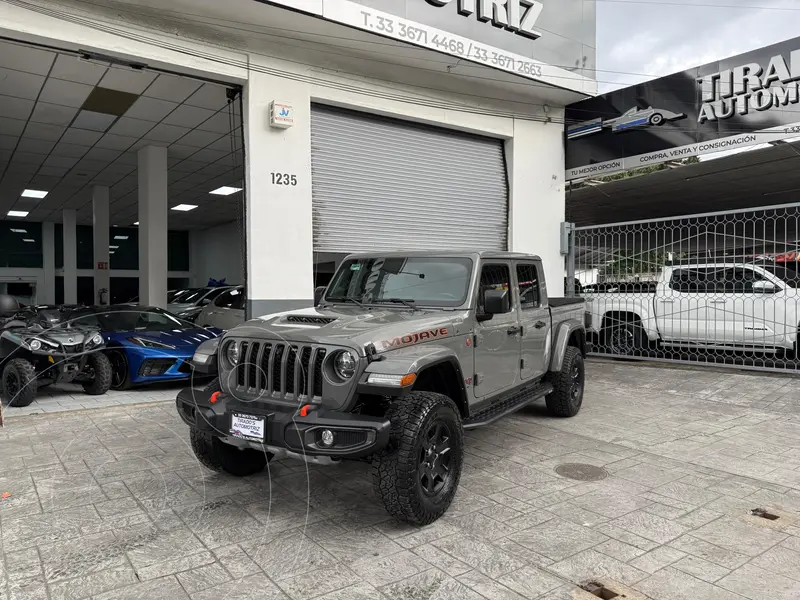 Foto Jeep JT Mojave usado (2022) color Gris precio $1,099,900