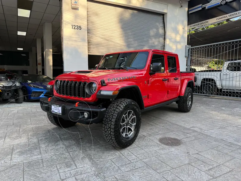 Foto Jeep JT Mojave usado (2025) color Rojo precio $1,439,000