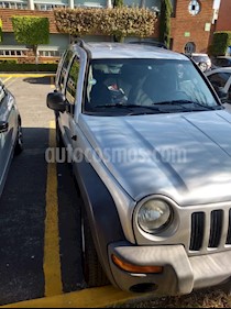 foto Jeep Liberty Limited 4X2 usado (2004) color Plata precio $86,000