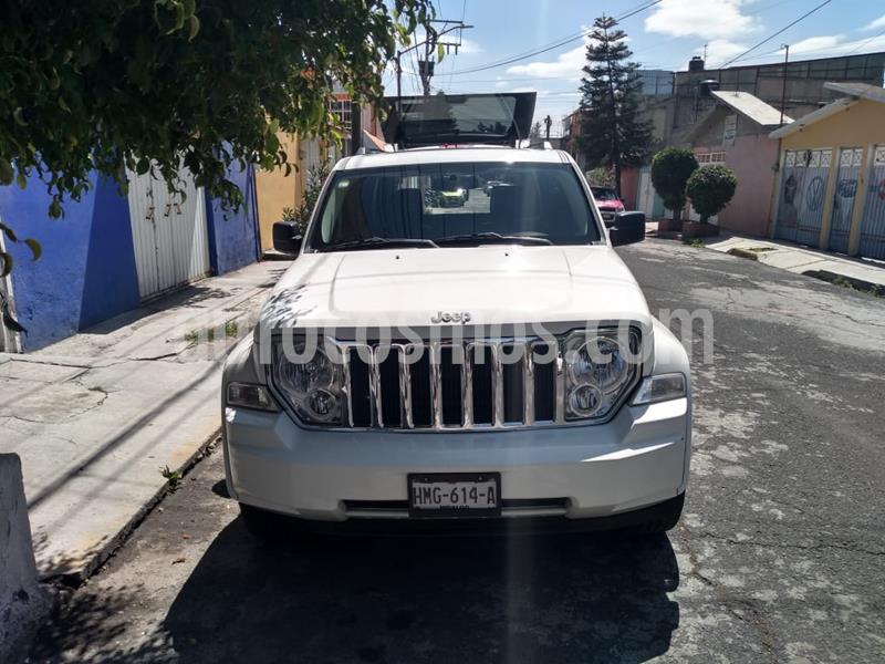 Jeep Liberty Limited Jet 4x2 MyGiG Navegacion usado (2010) color Blanco precio $155,000