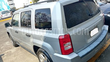 Foto venta Auto usado Jeep Patriot 4x2 Base CVT (2007) color Gris precio $108,000