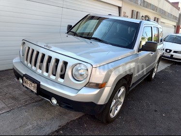 foto Jeep Patriot 4x2 Limited CVT usado (2014) color Plata precio $225,000