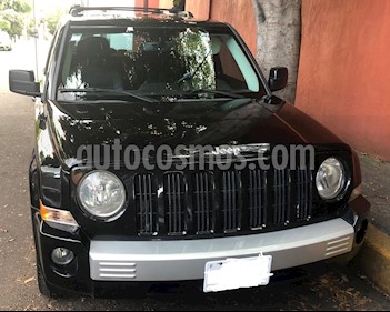 foto Jeep Patriot 4x2 Limited CVT usado (2009) color Negro precio $115,000