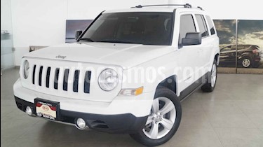 foto Jeep Patriot 4x2 Limited CVT usado (2016) color Blanco precio $279,000