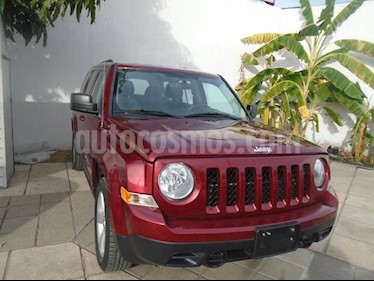 foto Jeep Patriot 4x2 Sport usado (2016) precio $245,000
