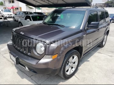 foto Jeep Patriot 4x4 Limited CVT usado (2015) color Gris precio $242,000