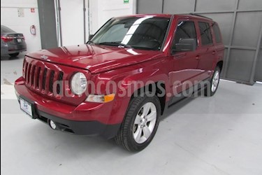 foto Jeep Patriot 5p Latitud L4/2.4 Aut usado (2015) color Amarillo precio $180,000