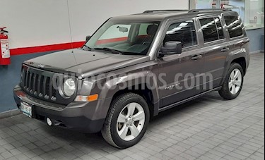 Jeep Patriot 4x2 Latitude Aut usado (2016) color Gris precio $239,000