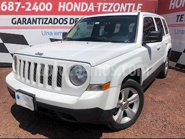 Jeep Patriot 4x2 Sport CVT usado (2015) color Blanco precio $185,000