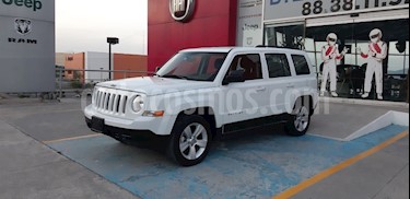 Jeep Patriot 4x2 Sport usado (2017) color Blanco precio $260,000