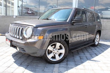foto Jeep Patriot 5p Sport L4/2.4 Aut usado (2015) color Gris precio $189,000