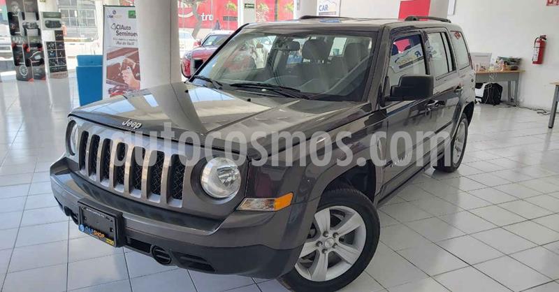 foto Jeep Patriot 5p Sport L4/2.4 Aut usado (2017) color Gris precio $209,900