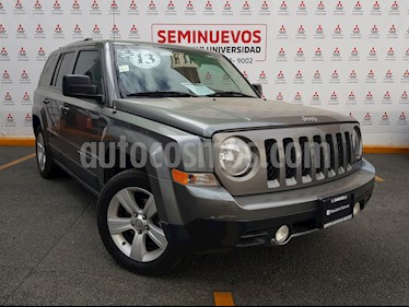 Jeep Patriot 4x4 Limited CVT usado (2013) color Gris Mineral precio $185,000