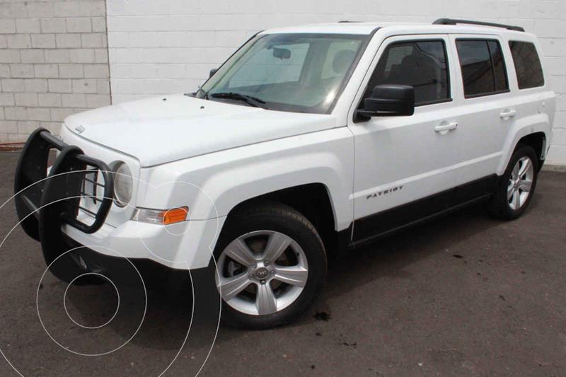 Jeep Patriot 4x2 Latitude Aut usado (2016) color Blanco precio $240,000