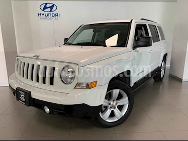 foto Jeep Patriot 5p Sport L4/2.4 Aut usado (2015) color Blanco precio $210,000