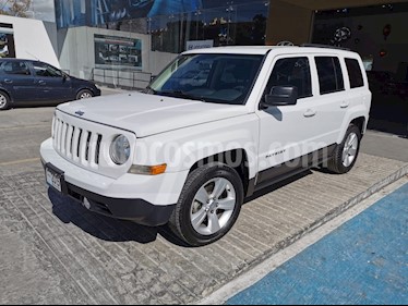 Jeep Patriot 4x2 Latitude Aut usado (2015) color Blanco precio $199,000