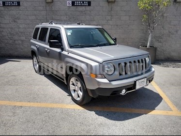 Jeep Patriot 5P LIMITED CVT VE6 CD PIEL QC GPS usado (2015) color Plata precio $210,000
