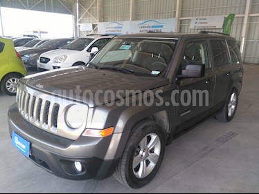 foto Jeep Patriot Sport 2.4L usado (2012) color Gris precio $7.000.000