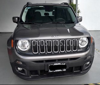 foto Jeep Renegade 4x2 Latitude Aut usado (2018) color Gris Ceniza precio $365,000