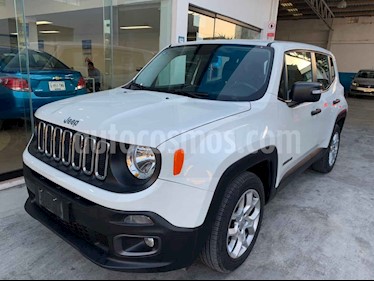 foto Jeep Renegade 4x2 Sport Aut usado (2018) color Blanco precio $297,900
