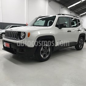 Foto Jeep Renegade Sport usado (2016) color Blanco precio $787.900