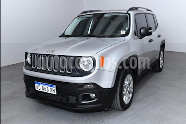 Jeep Renegade Sport usado (2018) color Gris Claro precio $1.280.000
