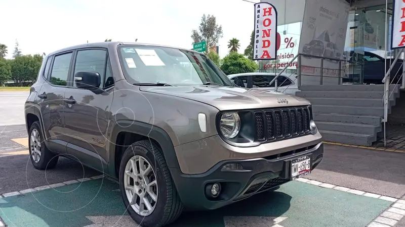 Foto Jeep Renegade 4x2 Sport Aut usado (2019) color Gris financiado en mensualidades(enganche $95,700 mensualidades desde $5,145)