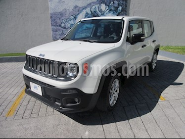 foto Jeep Renegade 4x2 Sport Aut usado (2018) color Blanco precio $309,000