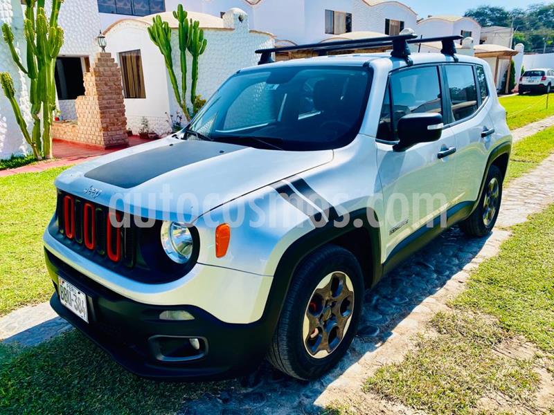 Jeep Renegade 1.8L Sport usado (2018) color Plata precio u$s17,300