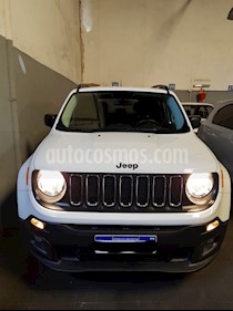 Jeep Renegade Sport Aut usado (2017) color Blanco precio $850.000