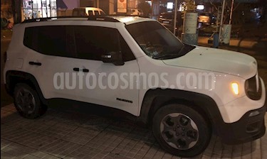 foto Jeep Renegade Sport Plus usado (2017) color Blanco Glaciar