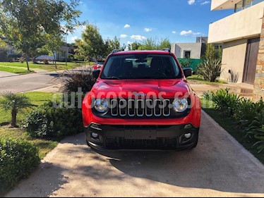 foto Jeep Renegade Sport usado (2019) color Rojo precio $1.038.000