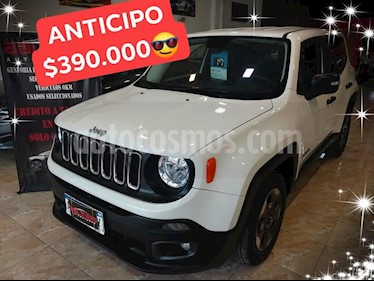 foto Jeep Renegade Sport usado (2017) color Blanco precio $910.000
