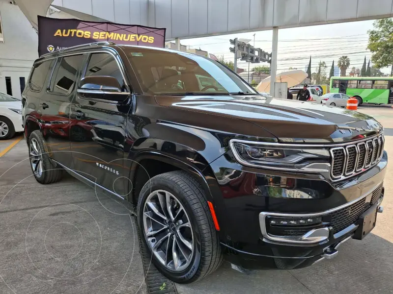 Foto Jeep Wagoneer L 5.7L usado (2023) color Negro Diamante financiado en mensualidades(enganche $240,000 mensualidades desde $26,500)