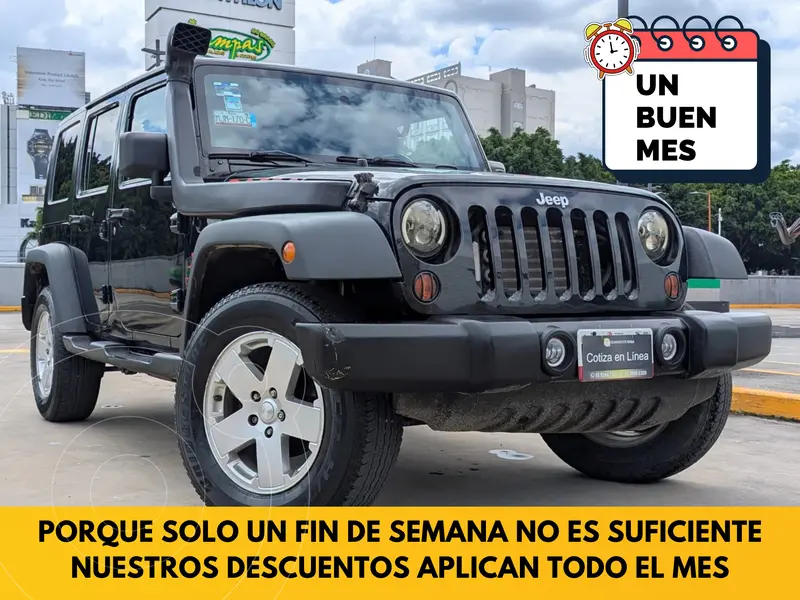 Foto Jeep Wrangler Unlimited Unlimited Sahara 4x4 3.8L Aut usado (2010) color Negro precio $339,800