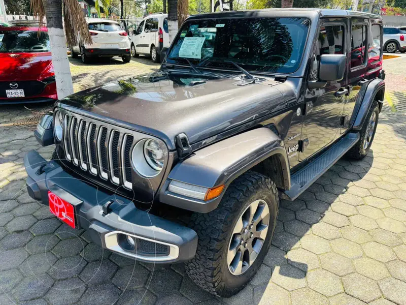 Foto Jeep Wrangler Unlimited Unlimited Sahara 4x4 3.6L Aut usado (2019) color Gris financiado en mensualidades(enganche $187,319 mensualidades desde $16,638)