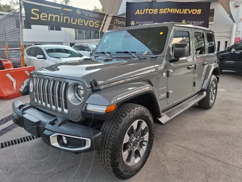 Foto Jeep Wrangler Unlimited Sahara usado (2023) color Gris financiado en mensualidades(enganche $178,000 mensualidades desde $20,252)