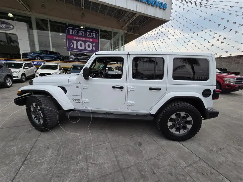 Foto Jeep Wrangler Unlimited Sahara 80 Aniversario usado (2021) color Blanco precio $819,000