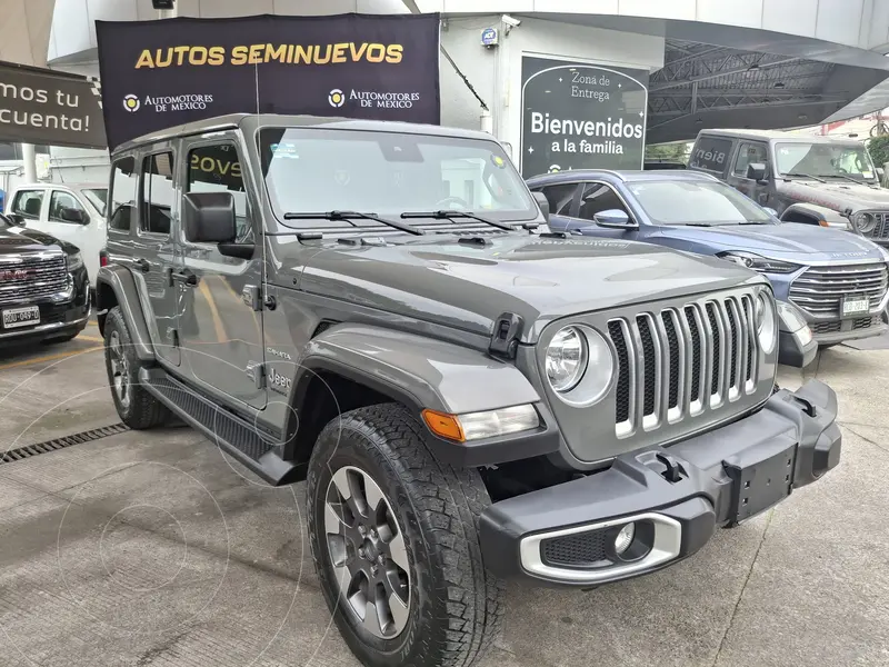 Foto Jeep Wrangler Unlimited Sahara usado (2023) color Gris financiado en mensualidades(enganche $188,000 mensualidades desde $22,635)