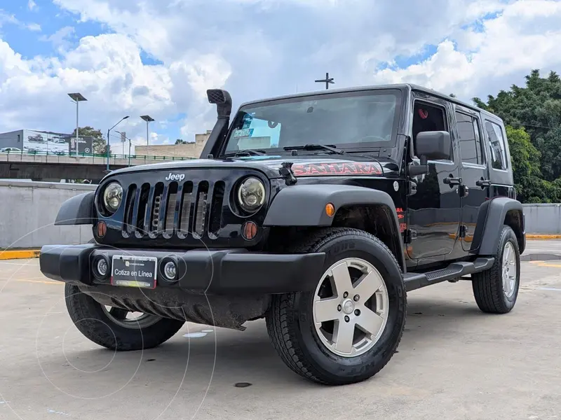 Foto Jeep Wrangler Unlimited Unlimited Sahara 4x4 3.8L Aut usado (2010) color Negro precio $345,000