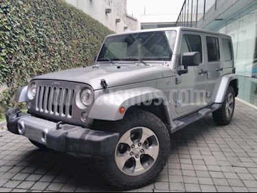 foto Jeep Wrangler 5p Unlimited Sahara V6/3.6 Aut usado (2018) color Gris precio $660,000