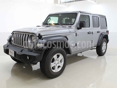 foto Jeep Wrangler Unlimited Sport 4x4 3.6L Aut usado (2019) color Plata precio $635,000