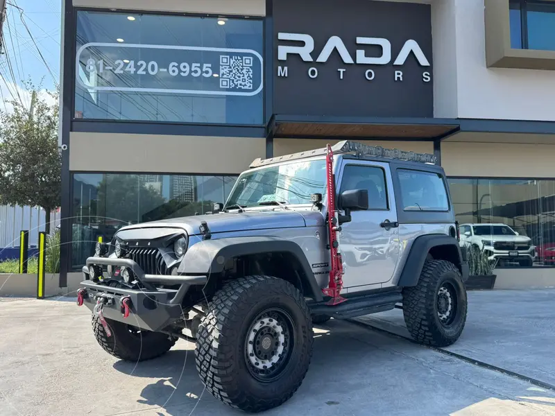 Foto Jeep Wrangler Sport MTX 4x4 3.6L usado (2016) color Gris precio $610,800