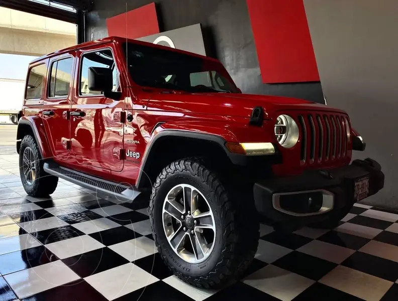 Foto Jeep Wrangler Sahara 4x4 3.6L Aut usado (2018) color Rojo Flama precio $689,000