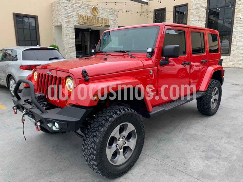 foto Jeep Wrangler Unlimited Sahara 4x4 3.8L Aut usado (2011) color Rojo precio $479,800