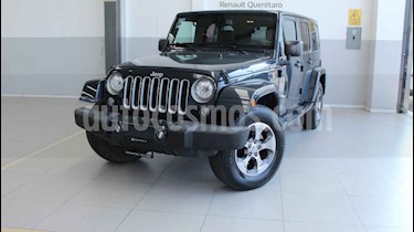 Jeep Wrangler 5p Unlimited Sahara V6/3.6 Aut usado (2017) color Azul precio $510,000