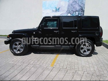foto Jeep Wrangler Unlimited Sahara 4x4 3.6L Aut usado (2017) color Negro precio $619,000
