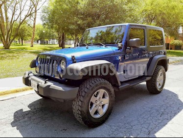 Jeep Wrangler Sahara 4x4 3.8L Aut usado (2010) color Azul precio $310,000