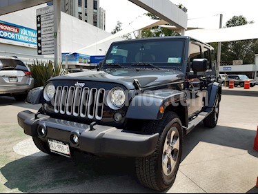 foto Jeep Wrangler Unlimited JK Sahara 4x4 3.6L Aut usado (2018) color Azul precio $645,000