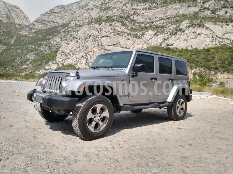 foto Jeep Wrangler Unlimited Sahara 4x4 3.6L Aut usado (2018) color Plata Dorado precio $1,599,000